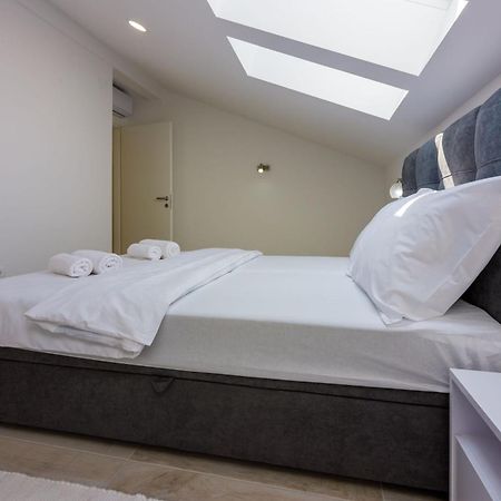 Apartments Cvetkovic Цриквениця Екстер'єр фото