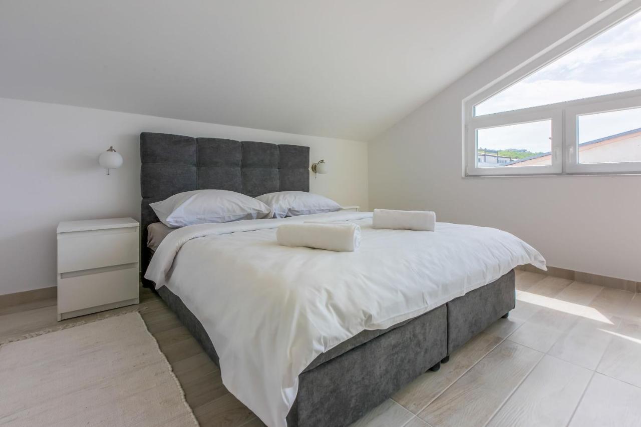 Apartments Cvetkovic Цриквениця Екстер'єр фото
