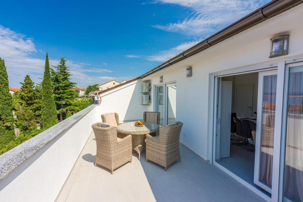 Apartments Cvetkovic Цриквениця Екстер'єр фото