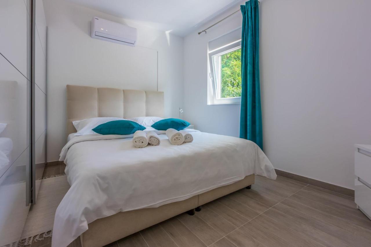 Apartments Cvetkovic Цриквениця Екстер'єр фото