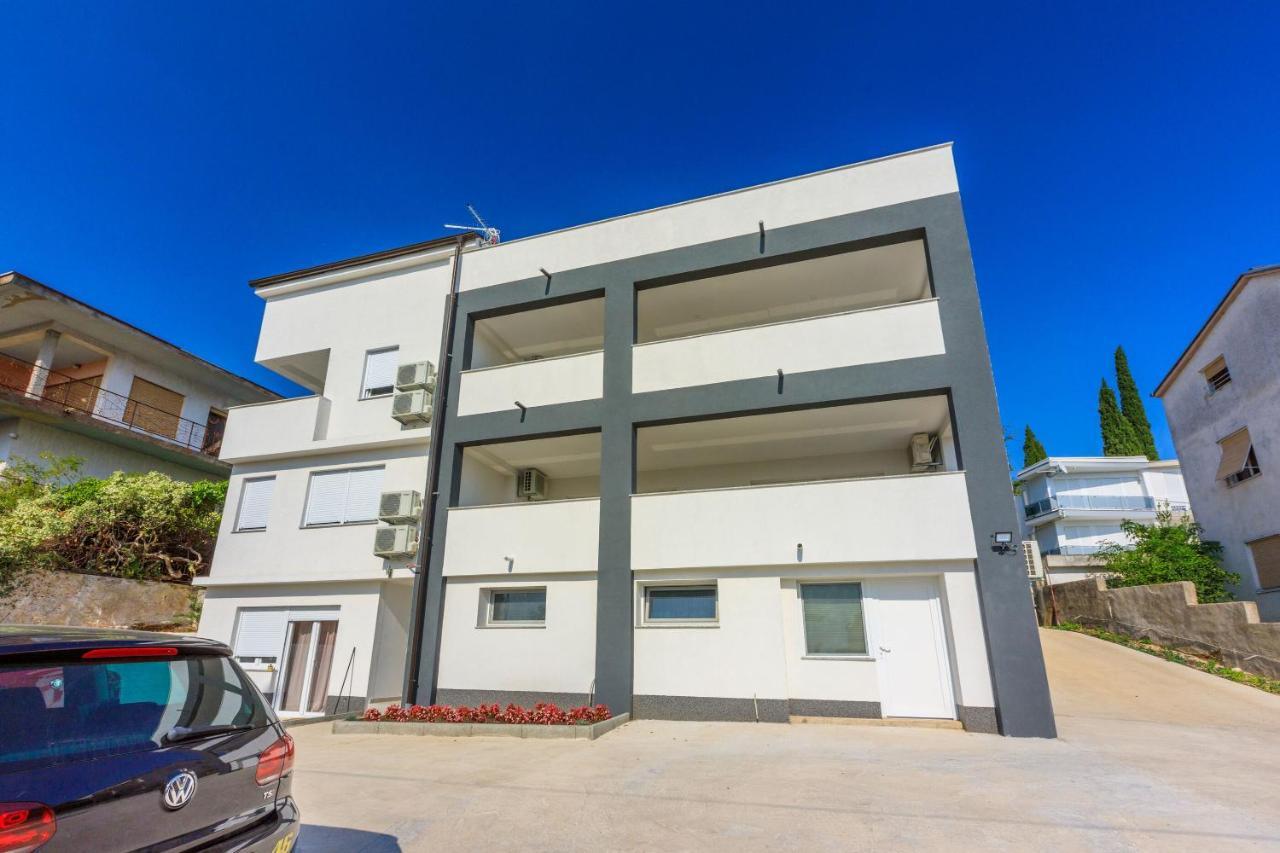 Apartments Cvetkovic Цриквениця Екстер'єр фото